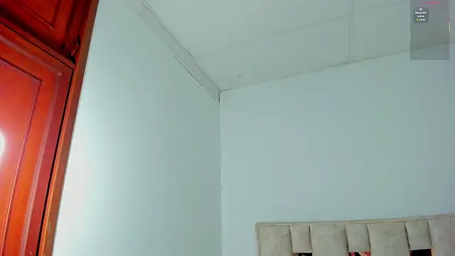 Snapshot of cutie_sarax1 chatting on November 2025 11:49:02 AM cutie sarax1 online show from November 2025 11:49:02 AM