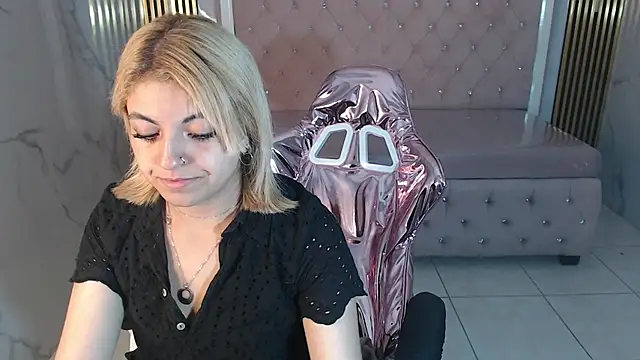 lili conor s online show from March 2025 07:03:02 AM