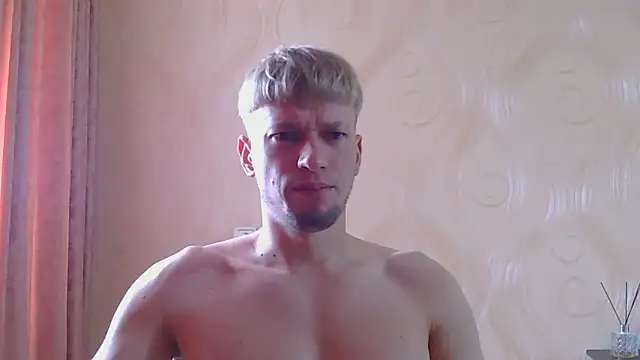 frama666 online show from June 2026 04:17:02 PM