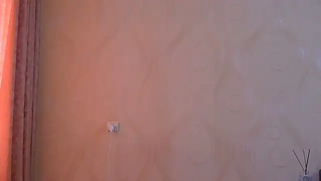 Snapshot of frama666 chatting on June 2026 08:11:02 AM frama666 online show from June 2026 08:11:02 AM