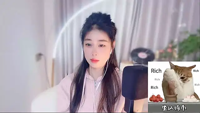 CC-777888 online show from April 2026 02:15:01 PM