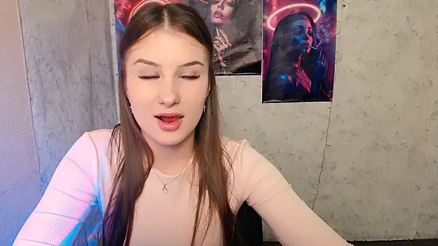  MiaAngell online show from November 2025 04:09:02 PM