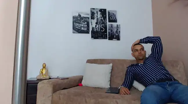 Bastiandelux online show from March 2025 11:42:01 PM