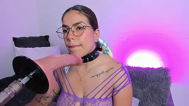 AngelaRicci online show from October 2025 08:02:02 PM