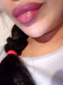 Snapshot of Sexlove1xo chatting on November 2025 03:33:02 PM Sexlove1xo online show from November 2025 03:33:02 PM