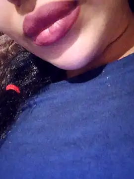 Sexlove1xo online show from December 2025 03:17:01 PM