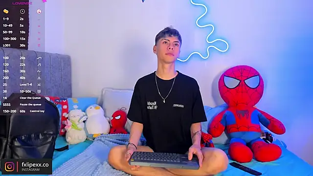 Snapshot of callum_77 chatting on October 2025 06:54:01 AM callum 77 online show from October 2025 06:54:01 AM