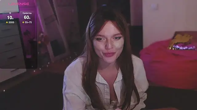 CherryRed Girl online show from February 2025 01:33:01 AM