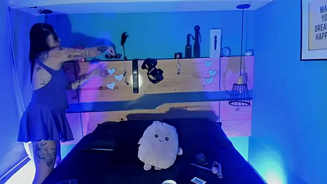 Snapshot of ChloeAllennn chatting on February 2026 11:17:01 AM ChloeAllennn online show from February 2026 11:17:01 AM