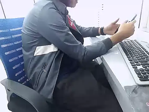 rahulkajuuu0909 online show from December 2025 08:52:01 AM