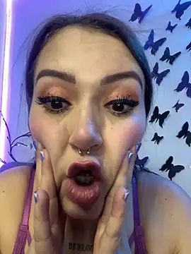 Snapshot of Luna_kitty chatting on November 2025 12:56:01 PM Luna kitty online show from November 2025 12:56:01 PM