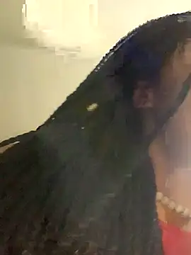 Snapshot of MichelleDiaz_Pink chatting on February 2025 03:10:02 AM MichelleDiaz Pink online show from February 2025 03:10:02 AM