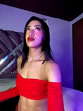 Snapshot of MichelleDiaz_Pink chatting on November 2025 03:39:02 AM MichelleDiaz Pink online show from November 2025 03:39:02 AM