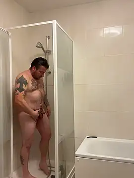 Snapshot of rickalishas8819 chatting on February 2025 07:46:01 PM rickalishas8819 online show from February 2025 07:46:01 PM