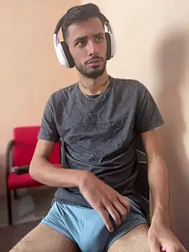 Snapshot of iendriw chatting on March 2025 12:02:02 PM iendriw online show from March 2025 12:02:02 PM