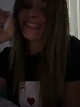 gynna kimera online show from February 2025 11:15:02 PM