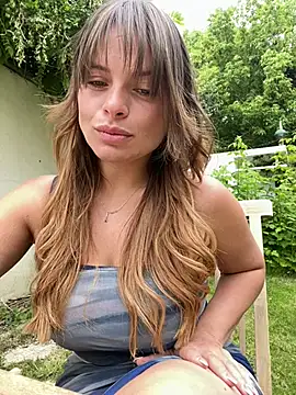 Snapshot of gynna_kimera chatting on June 2026 10:39:02 AM gynna kimera online show from June 2026 10:39:02 AM