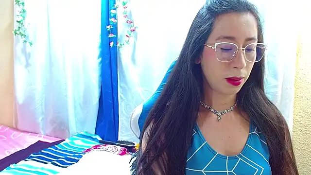 Gia leinn online show from January 2026 04:45:01 PM