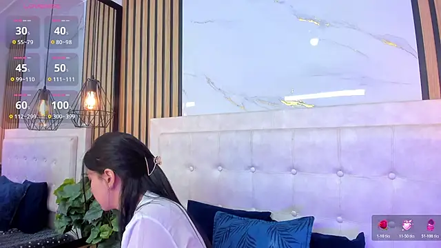 Madyson18 online show from February 2026 11:32:01 AM