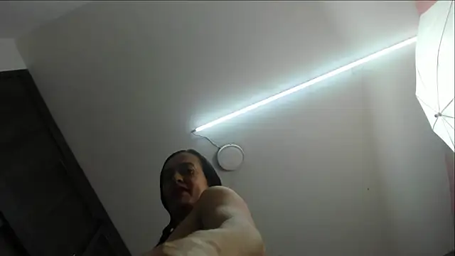 ava-am online show from March 2025 12:31:02 AM