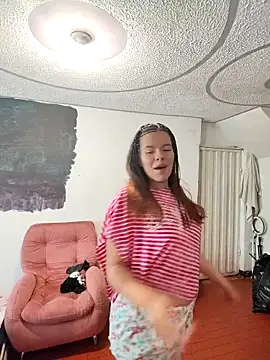 Snapshot of krolay16 chatting on October 2025 06:07:02 PM krolay16 online show from October 2025 06:07:02 PM