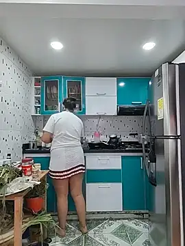 Snapshot of krolay16 chatting on November 2025 08:19:01 PM krolay16 online show from November 2025 08:19:01 PM