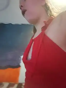 Snapshot of krolay16 chatting on November 2025 12:18:01 PM krolay16 online show from November 2025 12:18:01 PM