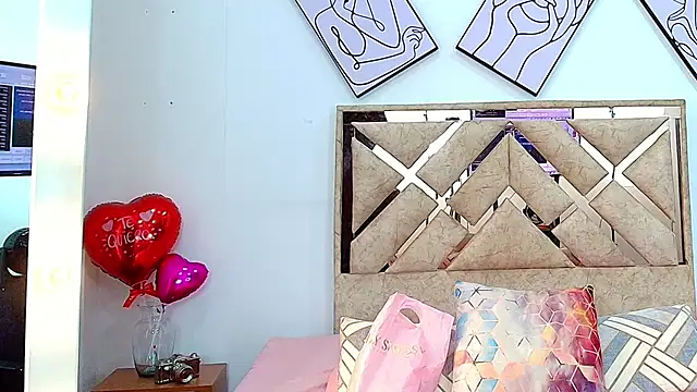 ZaraRousse online show from December 2025 03:16:02 AM