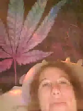 Seductivefoxyxh online show from March 2025 10:53:02 PM