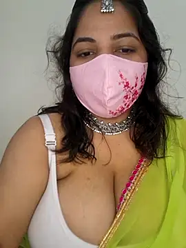 Snapshot of Mazzakiinn chatting on November 2025 05:20:01 AM Mazzakiinn online show from November 2025 05:20:01 AM