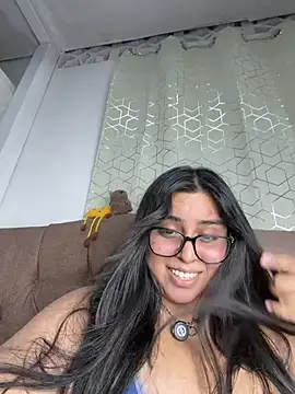 Snapshot of virginbrunette99 chatting on May 2026 05:36:02 AM virginbrunette99 online show from May 2026 05:36:02 AM
