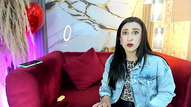 Snapshot of Bella_williamss_ chatting on September 2025 07:37:02 PM Bella williamss online show from September 2025 07:37:02 PM