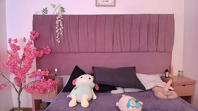 nathalya summer online show from January 2026 09:07:02 PM