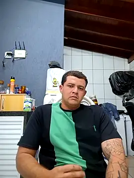 comcoroas online show from November 2025 01:41:02 AM