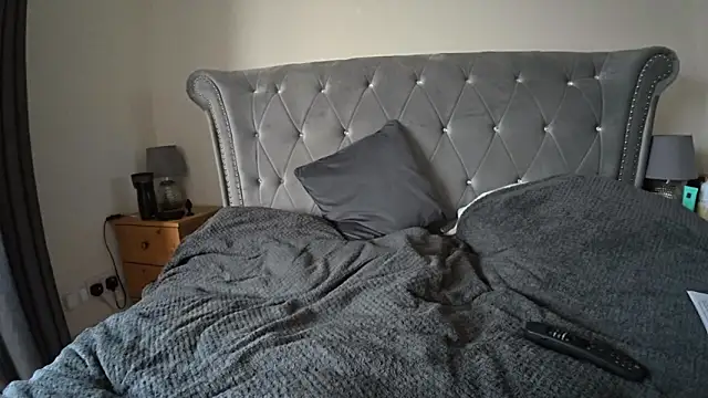 Bolt312 online show from October 2025 09:53:01 AM