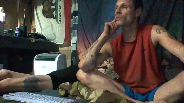 Snapshot of SillyRabbitz chatting on May 2026 07:52:02 PM SillyRabbitz online show from May 2026 07:52:02 PM