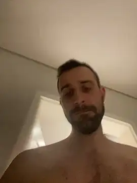 gryzoon online show from December 2025 02:05:02 AM