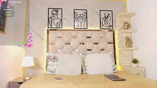 Anthonela Queen online show from March 2026 01:40:02 PM