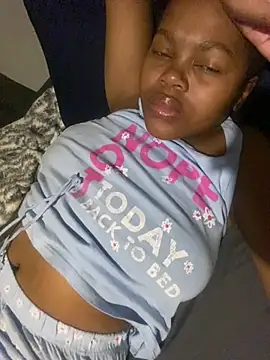  DollFace  online show from February 2026 09:52:01 PM