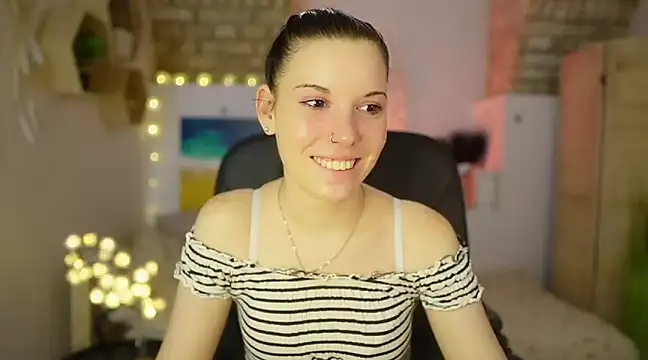 April Olsen online show from March 2025 01:39:01 PM