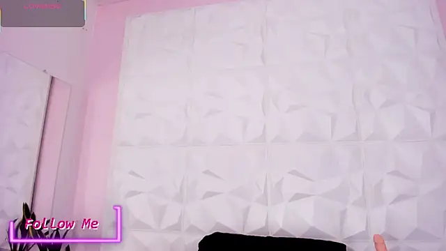 Valeriagomez  online show from November 2025 12:05:02 PM