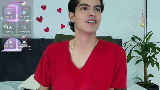 Snapshot of Maximoherrera_16 chatting on April 2026 02:34:01 PM Maximoherrera 16 online show from April 2026 02:34:01 PM