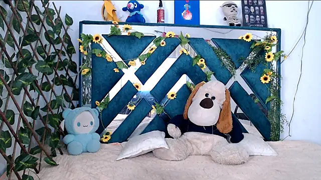 charly  evans online show from November 2025 01:48:01 AM