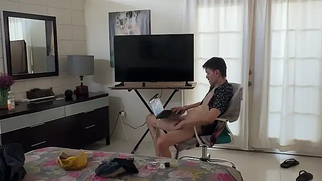 Snapshot of webtonight chatting on February 2025 01:21:02 AM webtonight online show from February 2025 01:21:02 AM