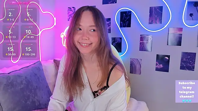 Dreamy Polly online show from March 2025 07:21:02 PM