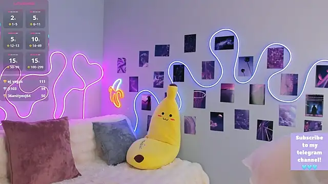 Dreamy Polly online show from March 2025 10:17:01 PM