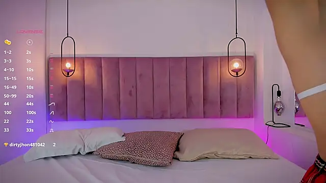 Haily b online show from September 2025 07:59:02 PM