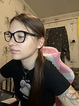 Snapshot of MrrKate chatting on October 2025 01:03:02 AM MrrKate online show from October 2025 01:03:02 AM