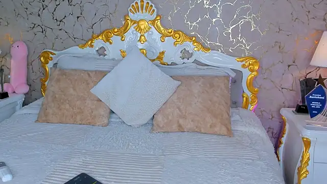 ScarlettWallace online show from March 2025 12:43:01 AM