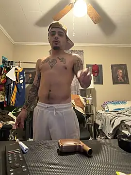 papiVilla23 online show from March 2026 04:31:01 AM